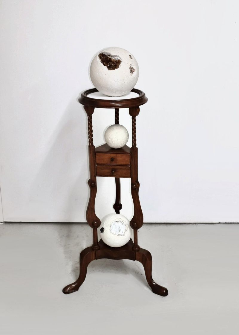 Three-body Set - a Sculpture & Installation by Baiting Qi